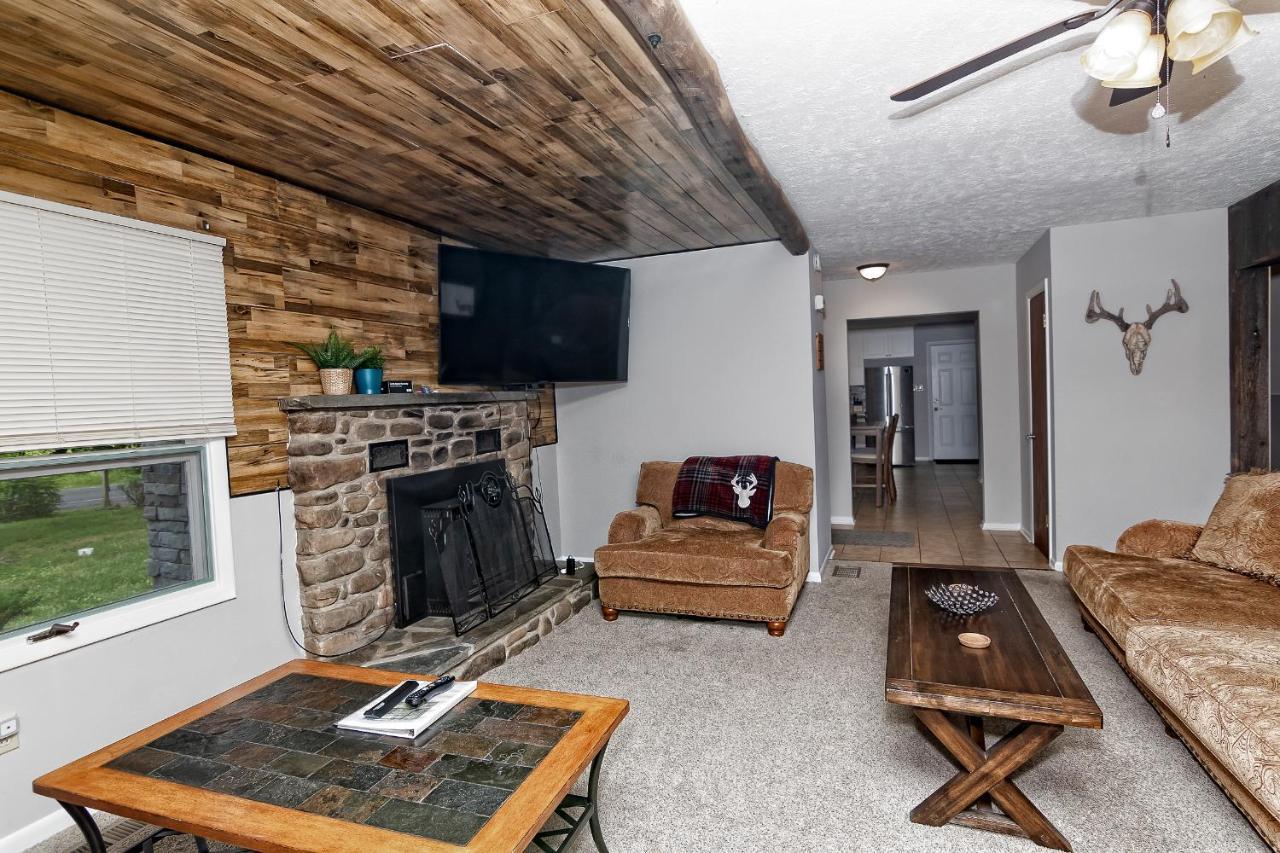 Camelback Rd Rancher- On One Acre & Near Attractions 태너스빌 외부 사진