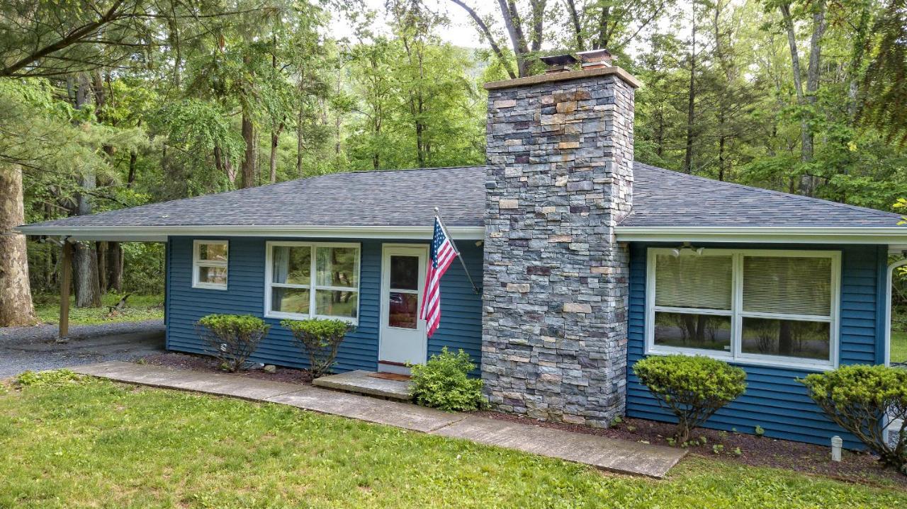 Camelback Rd Rancher- On One Acre & Near Attractions 태너스빌 외부 사진